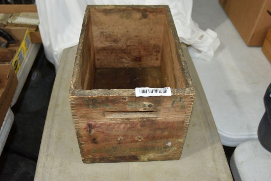 Remington Dovetail Wooden Shotgun Shell Box