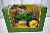 Ertl John Deere Model A Tractor with Man 1/16 with box