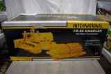 First Gear International TB 25 Crawler with Sheep Foot Compactor, 1/25, with box