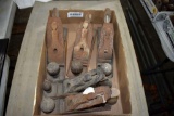 (5) 2 Stanley Planes, 3 Unmarked Planes, 1 Ribbed, 4 Smooth