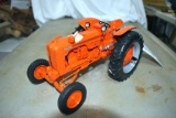 Ertl Case DC-4 Highly Detailed Tractor 1/16, no box