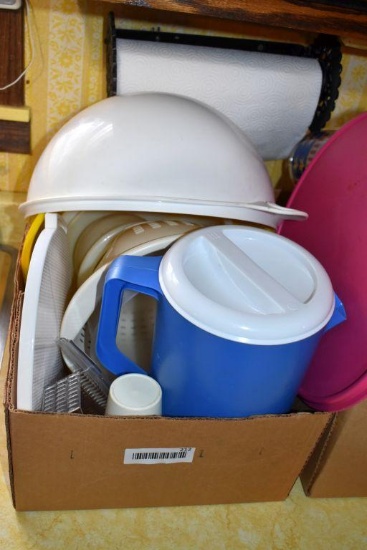 Assortment of Tupperware