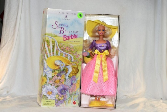 Barbie Spring Blossom Avon special edition