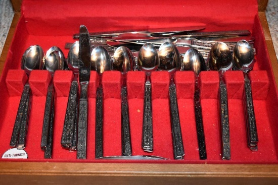 National Stainless Flatware with case