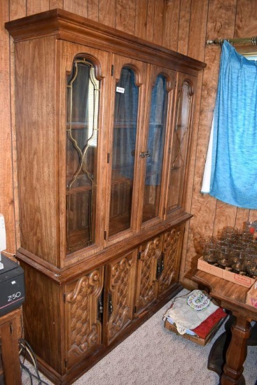 Lighted Hutch