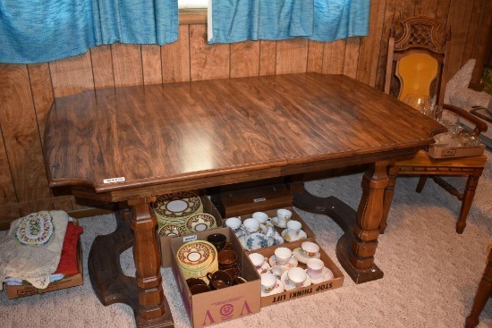 Dinning Table with 6 chairs