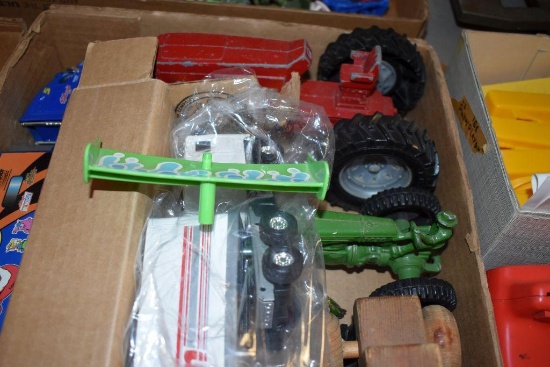 Toy Tractor, Semi Tractor and trailers, Burger King RC from Toy Story