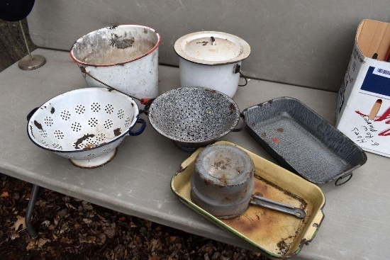 Assortment of enamelware