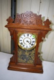 Gilbert kitchen clock with pendulum and key