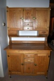 Wilson Oak Kitchen cabinet