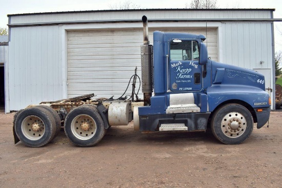 1990 KW T600A Day Cab, 1,062,000 Miles, Detroit 60 Series, 10 Speed, Wet Kit