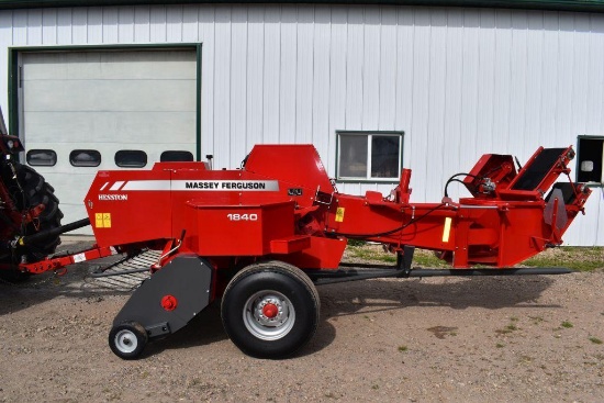 Massey Ferguson Hesston 1840 Inline Small Square Baler, Belt Kicker, Hydraulic Tension,