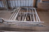 Scafolding uprights & supports, 5 uprights, 3 wheels