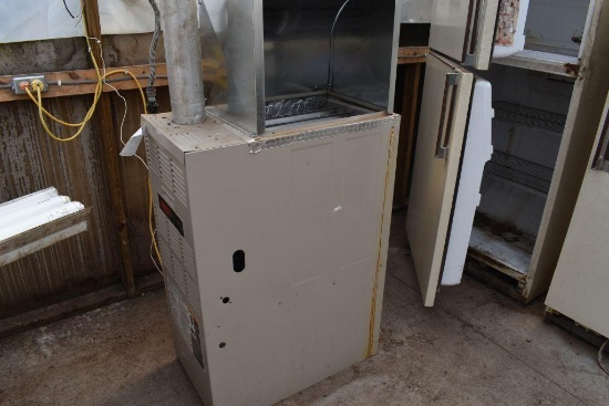 Lennox Elite series natural gas furnace, located in Building 94
