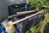 Planter tray son plastic pallets