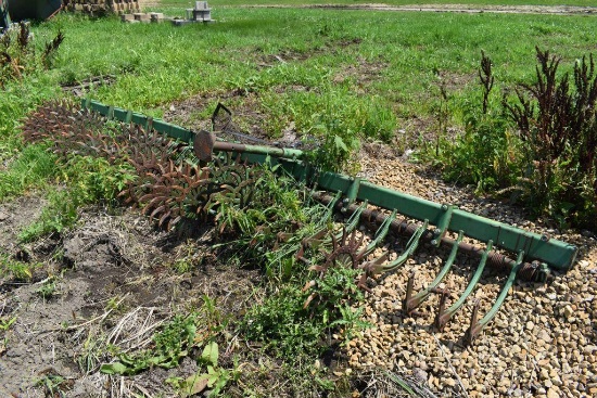 John Deere 400 rotary hoe, 15', 3pt., missing some wheels