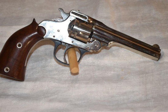 The Hopkins&Allen Arms Co. Safety Police,Cal .32 5 Shot Revolver, Pitting At End Of Barrel,