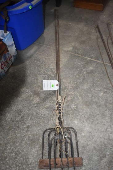 (2) Ice Fishing Spears