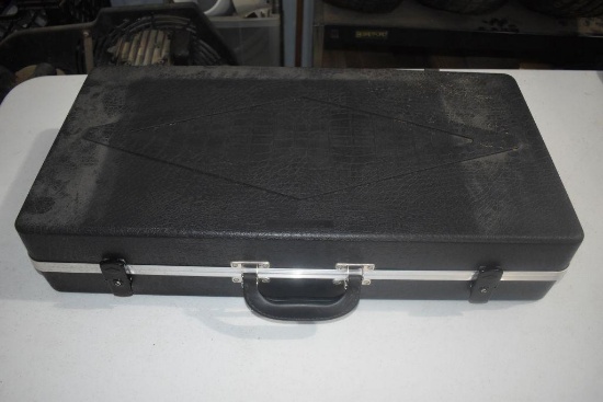 Deluxe Hard Case