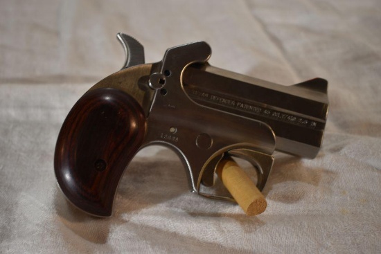 Bond Arms Texas Defender .45 Colt/410, 2.5 in. Barrel, Darringer, SN:12693 With Box