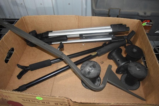 Tri-Pod, two mono-pods and stick-in metal stand
