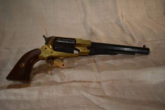 F.LLI PIETTA Cal .44 Black Powder Revolver, 6 Shot, Octagon Barrel, Brass Finish, Small Amount