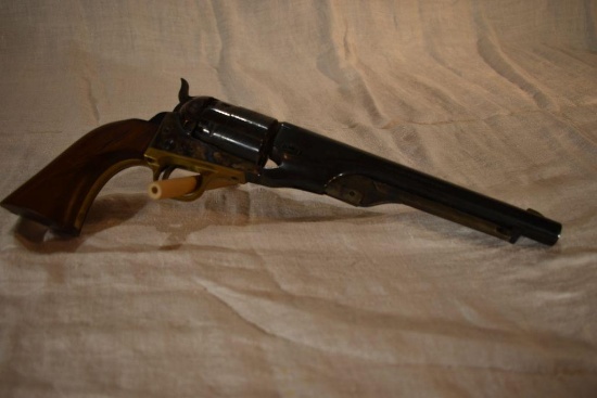 F.LLI PIETTA Cal .44 Black Powder Revolver, 6 Shot, Engravings On The Cylinder, SN:P82919