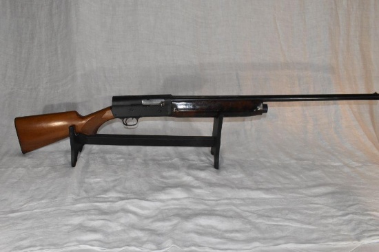 Remington Arms 12 Gauge Semi-Auto Shotgun, SN: 171038