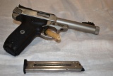 Smith & Wesson SW22 Victory Pistol, .22 L.R., (2) Magazines, SN:HJB1640