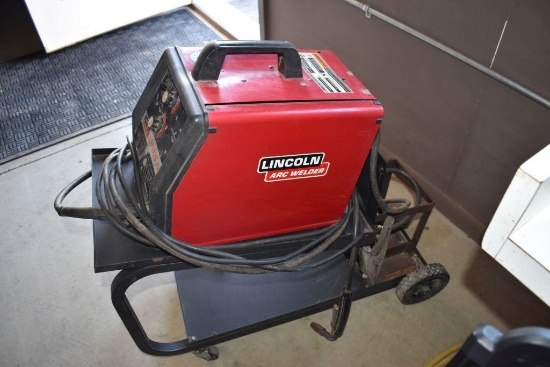 Lincoln SP-125 Plus Arc Welder on Stand