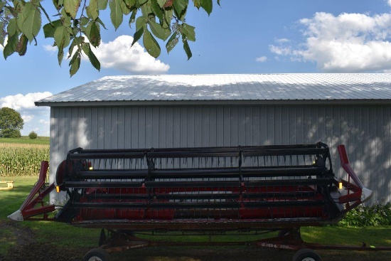 Case IH 1020 Bean Head, 16.5', Hyd. For/Aft, 1 1/2" Cut, Poly Bottom, Rock Guard, Single PTO,