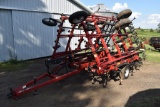 Case IH/DMI Tiger Mate II Field Cultivator, 26.5', 7