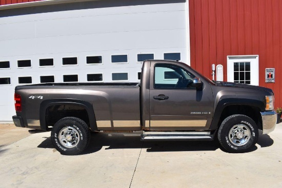 2008 Chevy 2500HD, 4x4 Reg Cab, Long Box, 6.0LV8, Auto, 357,511 Miles