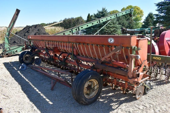 Tyee 20' 3pt Drill With Grass Seeder, 6" Spacings, Press Wheels