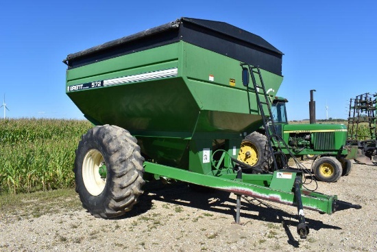 Brent 572 Grain Cart, Roll Tarp, 1000PTO, 24.5x32 Tires