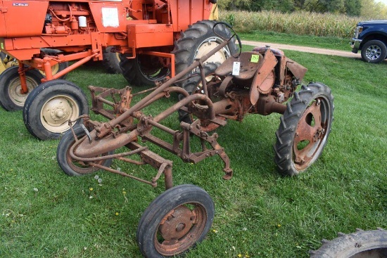 Allis Chlamers G High Crop Tractor, 6x30 Tires, Non Running