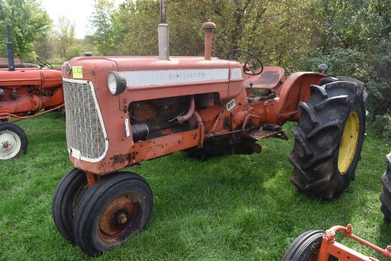 Allis Chalmers D17 Gas Tractor, N/F, Fenders, 18.4x26 Tires, PTO, Motor is Free,Runs, Missing
