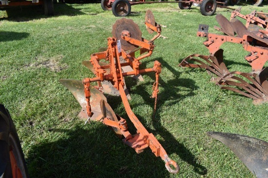 Allis Chalmers Snap Coupler 3 x 14s Plow, With Coulters