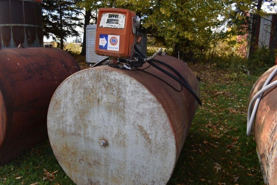 550 Gallon Fuel Tank with Gasboy Pump