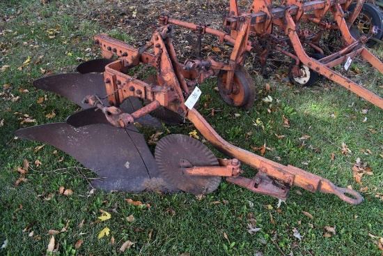 Allis Chalmers Snap Coupler 2 x 14's Plow, Coulters