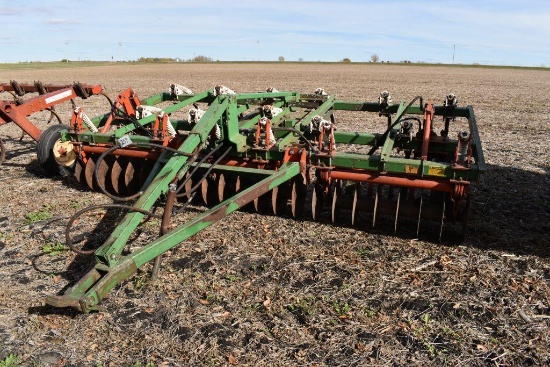 Glencoe Soil Saver Chisel Plow 11 Shank, 14'