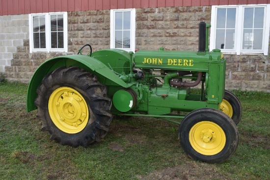 John Deere AR Two Cylinder Gas Tractor, 14.9x24 Tires, Fenders, Rear Wheel Weights, SN: 261705