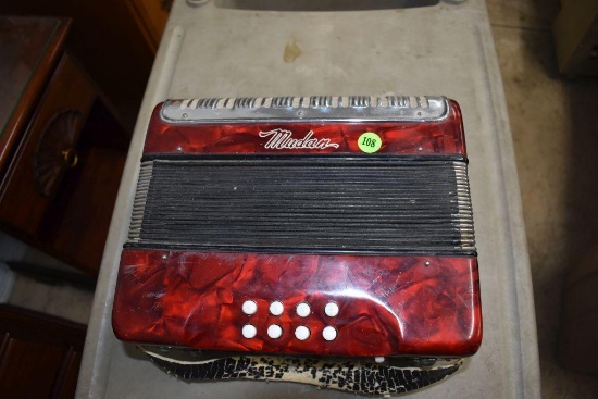 Mudan Accordion