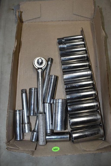 Deep Well 1/2" Drive Sockets with Ratchet & Extension