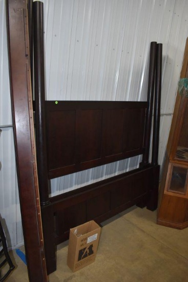 Durham Furniture Co. queen size bed frame