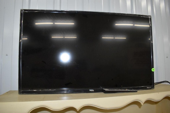 TCL Roku TV, Model 32S301, 32", 3 HDMI, Wall Mount