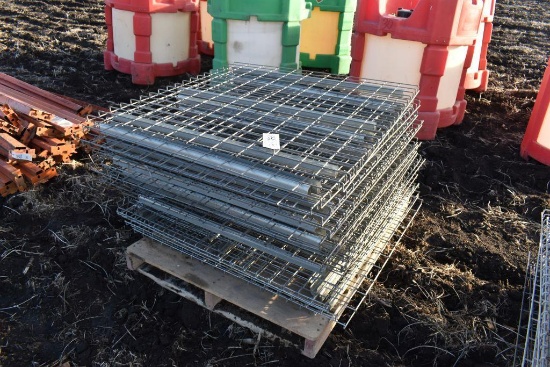 Approx. 23, Pallet Racking Wire Decking, 45"x45" total size