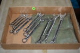 Set of metric wrenches