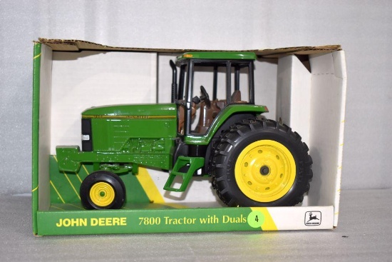 Ertl John Deere 7800 2WD Tractor With Duals, Collectors Edition, With Box, 1/16th