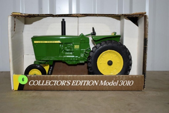 Ertl John Deere 3010 Tractor, Collectors Edition, with box, 1/16th